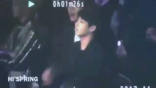 Jungkook Reaction to Selena Gomez Wolves AMAs 2017 [upl. by Potts]