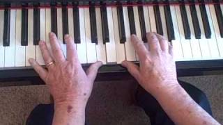 Piano tips  Double The Melody For A Smoother Sound [upl. by Stephanie]