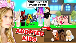 We Got ADOPTED By A Family With A SECRET In Adopt Me Roblox [upl. by Dasha]