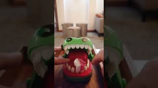 CROCS QUICKLY BITING TEETH crocodile bigmouth satisfying bitingtoy trending video [upl. by Zacherie]