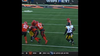 Jaylen Warren catches for a 29yard Gain vs Cincinnati Bengals [upl. by Llednor]