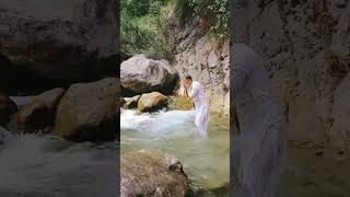 Crystal Clear Water Fishing Adventure with a Net  Unseen Fishing Spots Enojoy fishing advancure [upl. by Naara89]