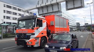 Gefahrgutunfall auf der A3 WLFKran mit ABGAS Flughafenfeuerwehr Frankfurt FW1 [upl. by Maribeth]