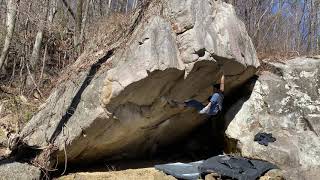 Chattanooga Bouldering  Pipe Dreams V8 [upl. by Analak273]