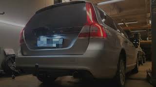 VOLVO V70 D5 Muffler delete 0816 [upl. by Ylloh]