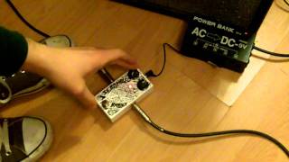 Fredric Effects Scrambled Brainz Ampeg Scrambler clone [upl. by Ossy]