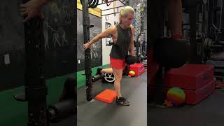 Fatbell Rear FootElevated Split Squats contralateral load [upl. by Emiline]