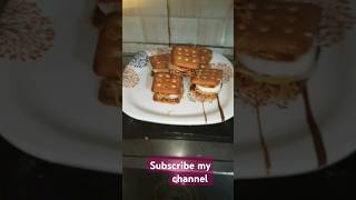 Biscuits Sandwich funny ytshorts snacks perweenrkitchen [upl. by Julian]