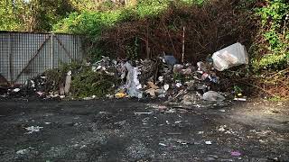 Discarica abusiva in via De Filippo iniziata la rimozione dei rifiuti [upl. by Tullusus]