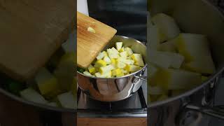 SOOO SMOOTH Courgettes velvet soup recipe  by VegSabbath vegan veganrecipes [upl. by Fauver]