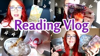 Reading Vlog Lisa Kleypas an older fantasy romance and publishing rebranding old books [upl. by Nabi]