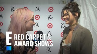 Kendall Jenner Reveals Biggest Modeling Lesson  E Red Carpet amp Award Shows [upl. by Slinkman]