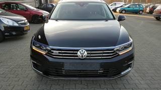 VOLKSWAGEN PASSAT GTE 2017 [upl. by Ecniuq599]