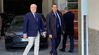 Scontri Napoli Aurelio De Laurentiis piomba in Prefettura 👨‍✈🚓 [upl. by Trip637]