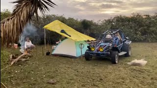 ACAMPAMENTO COM O Tatuí entre a lagoa e mar no deserto total [upl. by Neil25]