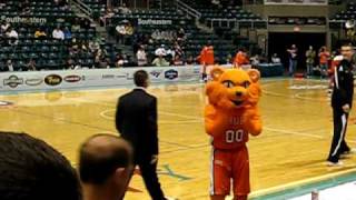 SHSU Bearkats mens basketball team coming out of locker room at Merrell Center 3112010 [upl. by Azila361]