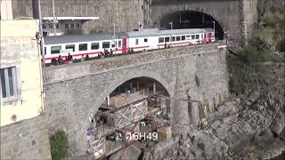 Train à MonterossoRiomaggiore et Manarola le 8 Avril 2023 [upl. by Hau716]