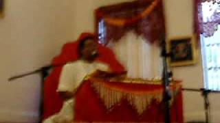 Holi Bhajan  Pandit Rajin Balgobind [upl. by Ylekalb280]