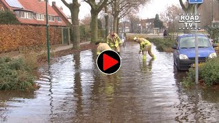 Water en gasleidingbreuk Pluvierenlaan Duivenlaan Bilthoven 2 12 2023 [upl. by Stormie544]