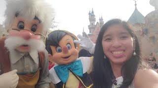 Pinocchio and Geppetto greet me a happy early birthday in Disneyland January 2023 [upl. by Suhsoj]