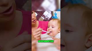 Brei Liebe Baby Dorian und MiniLucky essen Brei kindervideo [upl. by Diandra426]