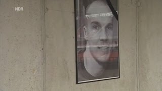 Der Schatten von Robert Enke  Leben mit Depressionen Vollständige Doku  NDR [upl. by Anonyw225]