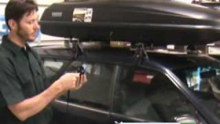 Thule 669ES Mountaineer ES Cargo Roof Box Review Video amp Demonstration [upl. by Otes]