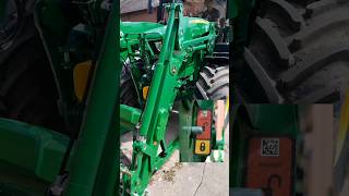 ⏰️ Schneller FrontladerAnbau 643R von John Deere landwirtschaft landtechnik [upl. by Drugge]