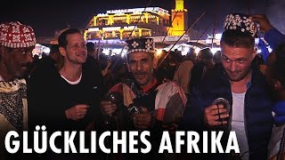 Glückliches Afrika [upl. by Ytsud]