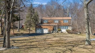 Real Estate Video Tour  50 Astor Dr Mahopac NY 10541  Putnam County NY [upl. by Helbonia]