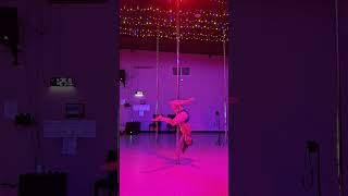 Handspring Progress pole polefitness poledance polecombo [upl. by Anicul]