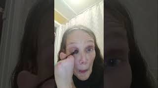 Quadruple amputee puts on makeup with no hands [upl. by Nawud]