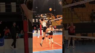 wait for jump shoot 🤯 Zehra gunes 🏐 shortsviral vollyboll [upl. by Garaway]