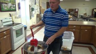 Extracting Honey [upl. by Jerry]