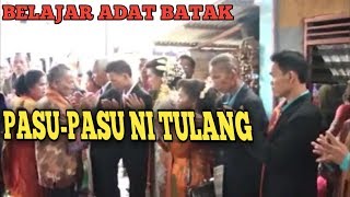 Raja parhata adat batak  Holong marbere  Cara manjalo gondang [upl. by Pascoe755]