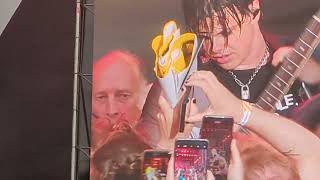 Yungblud  Fleabag live idaysmilano Milano [upl. by Crispen]