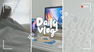 Daily vlog keychron Q1 Pro unboxing and new keycaps [upl. by Ahgiela841]