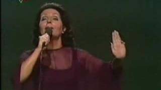 Amalia Rodrigues  Canzone per te  1970 [upl. by Levesque]