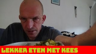 AARDAPPELEN MET BOONTJES EN EENBOOMSTAMMETJE EN EEN TOETJE  LEKKER ETEN MET KEES 278 [upl. by Ennairak672]