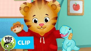 DANIEL TIGERS NEIGHBORHOOD  Daniel Gets His Teeth Cleaned  PBS KIDS [upl. by Westphal]