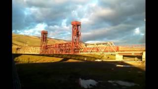 Lewiston Railroad bridge raising and train crossing [upl. by Laira989]